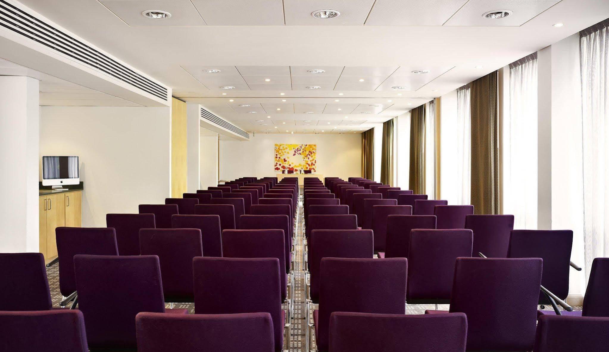 Hilton Garden Inn Birmingham Brindley Place Exteriör bild