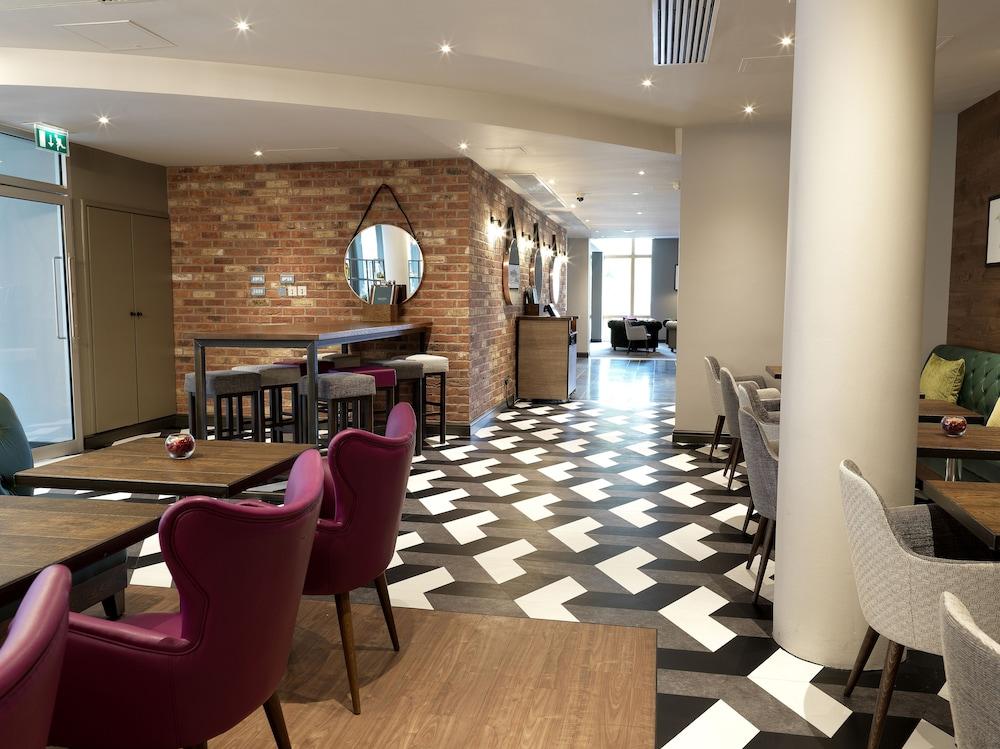 Hilton Garden Inn Birmingham Brindley Place Exteriör bild