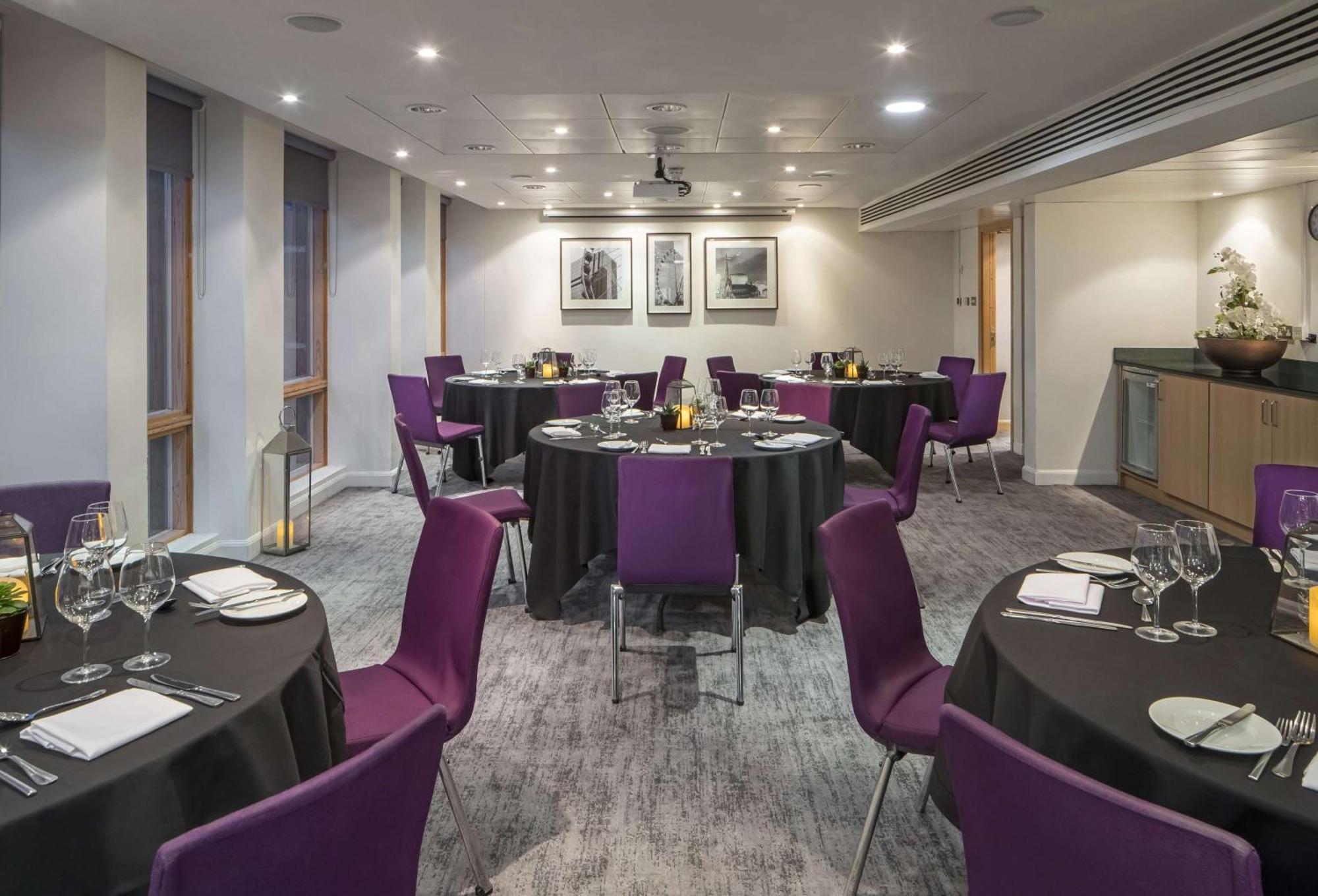 Hilton Garden Inn Birmingham Brindley Place Exteriör bild