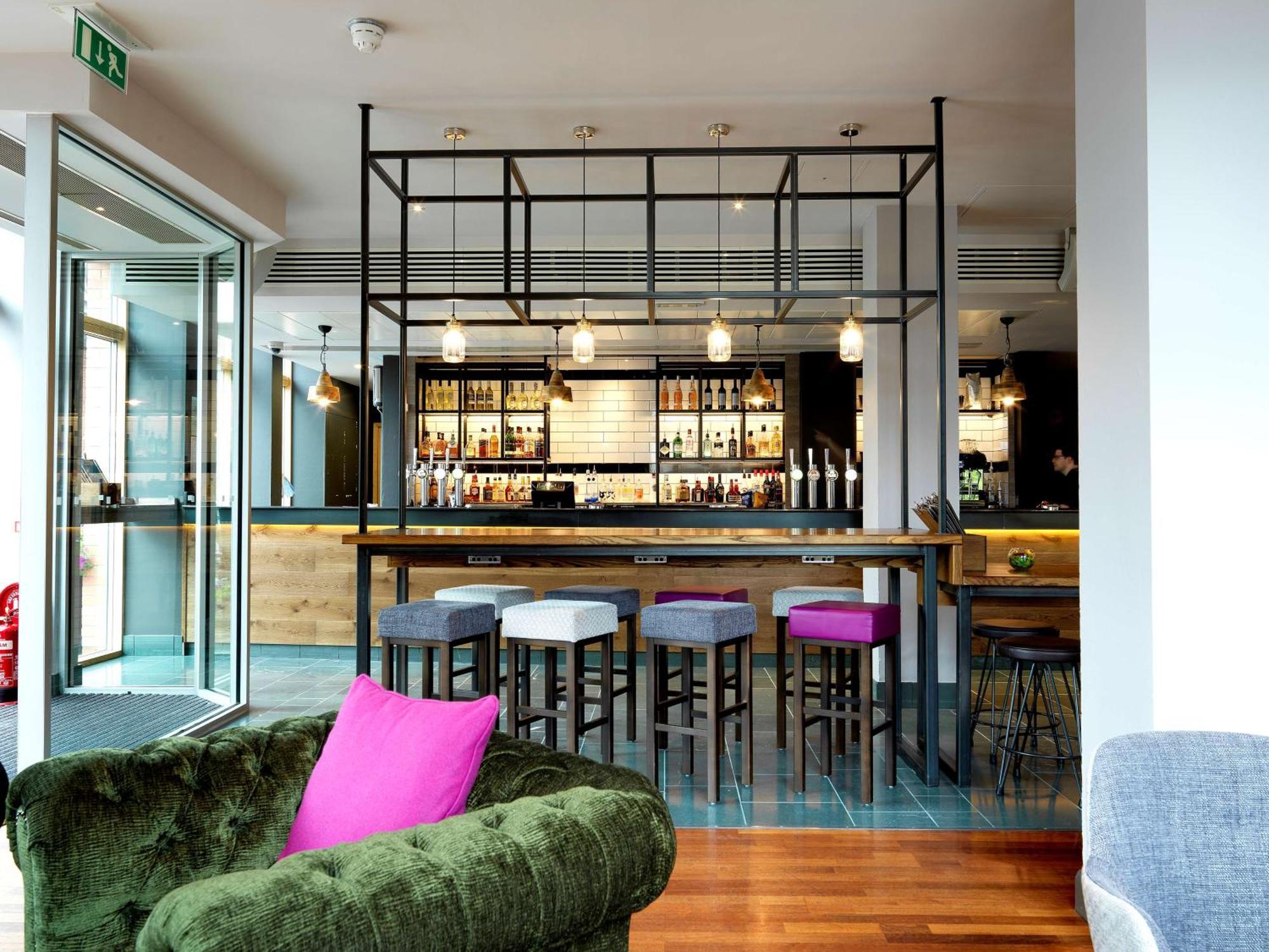 Hilton Garden Inn Birmingham Brindley Place Exteriör bild
