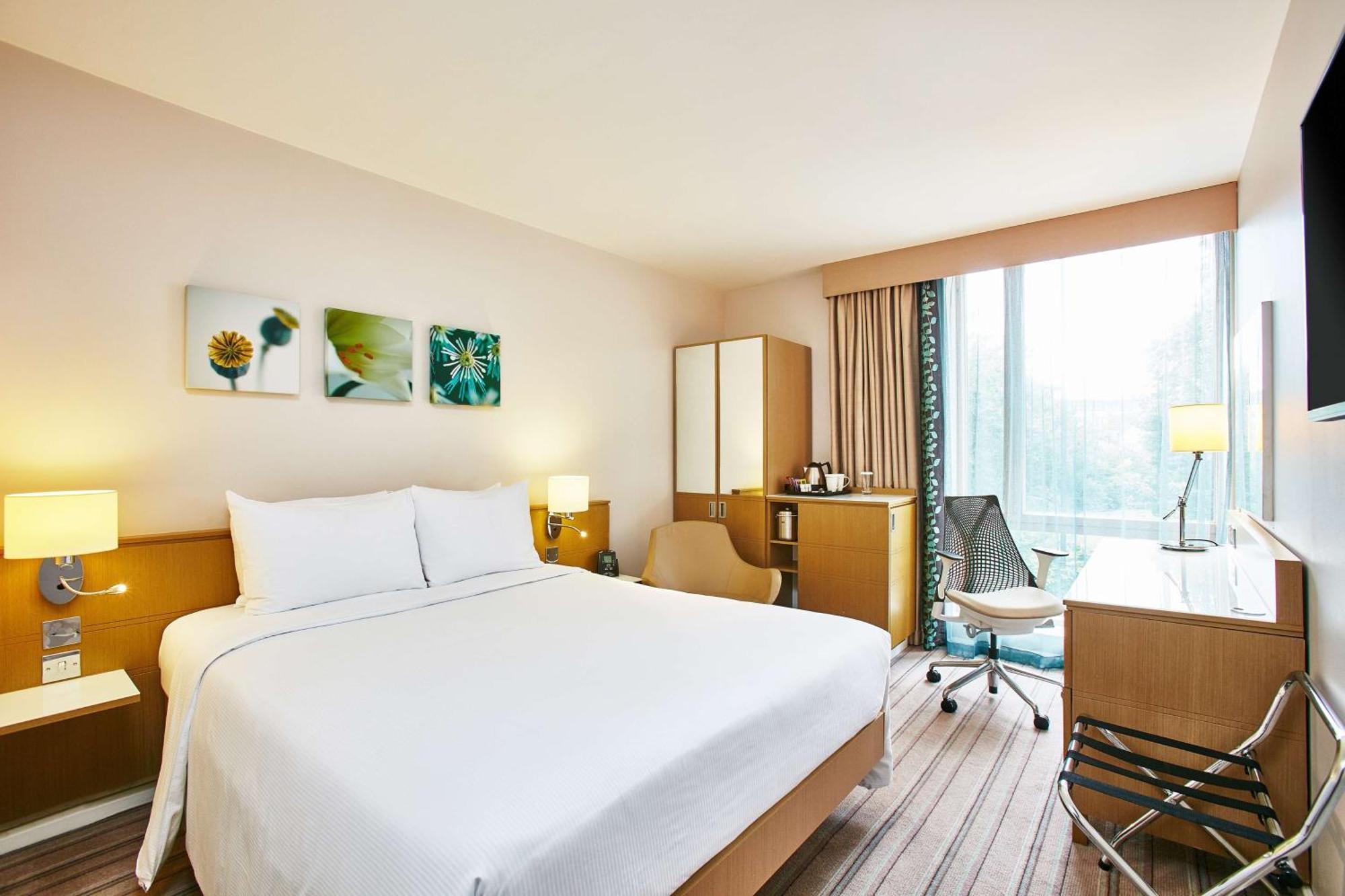 Hilton Garden Inn Birmingham Brindley Place Exteriör bild